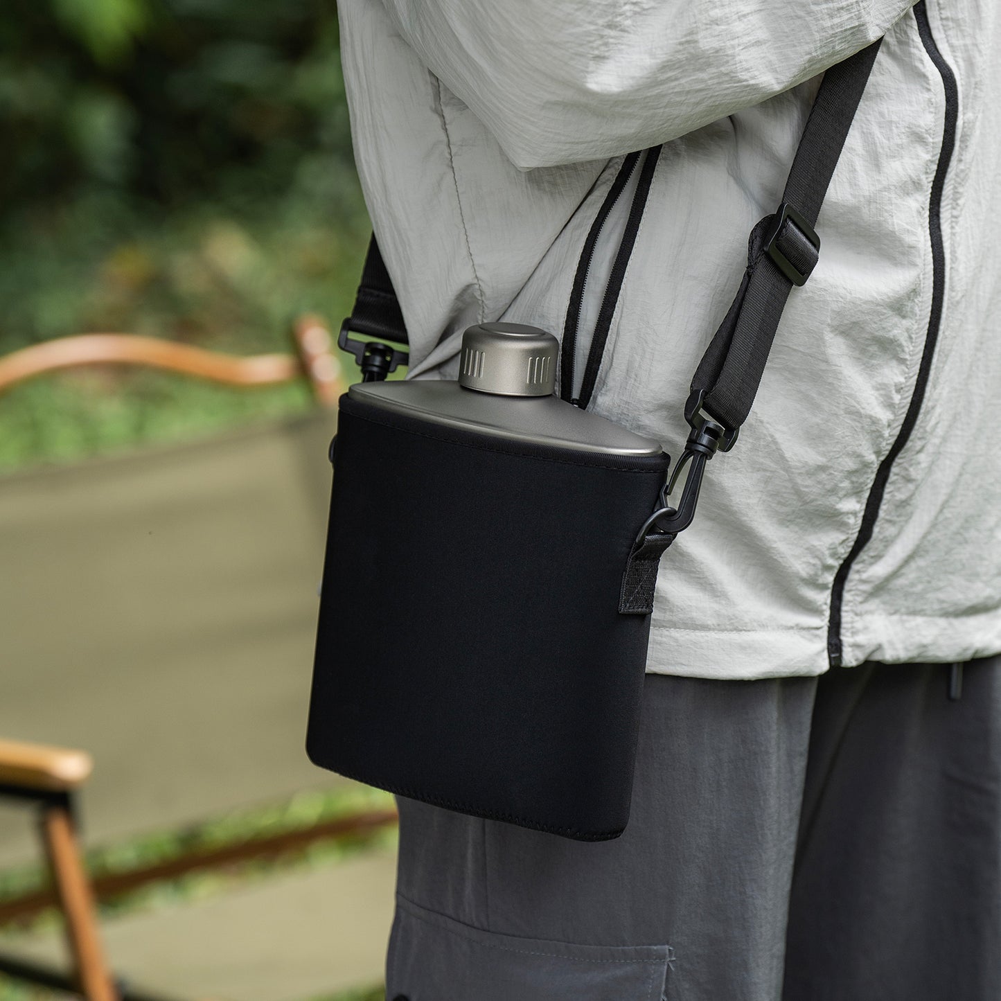 Boundless Voyage Titanium Water Bottle 1.4L – Leak-Proof Anti-Slip Cap, Ultra-Lightweight & Durable, Ideal for Camping, Hiking & Everyday Use
