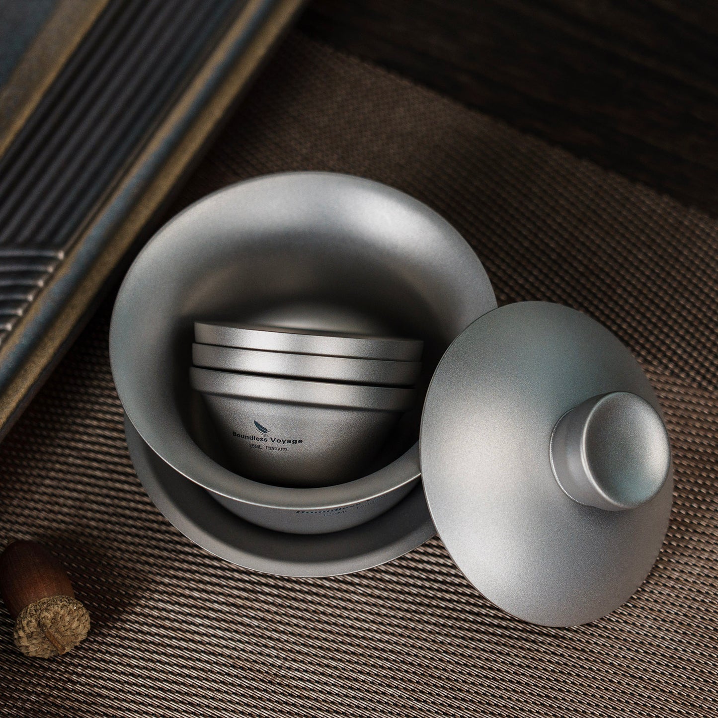 Boundless Voyage Titanium Tea Cup with Lid Traditional Chinese Kung Fu Gaiwan Double-Walled Anti-Scalding Tea Bowl Lightweight Portable Tea Set With 25ml Cup 3PCS