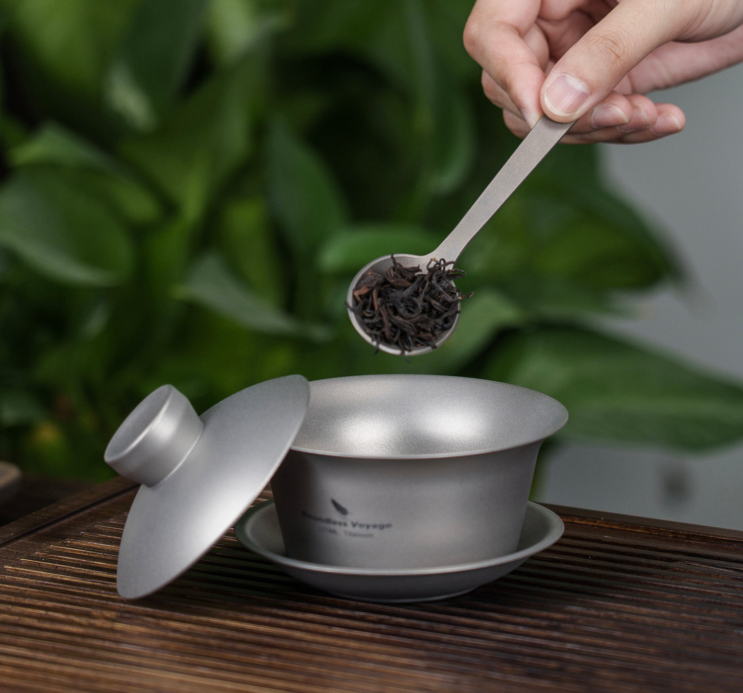Boundless Voyage Titanium Tea Cup with Lid Traditional Chinese Kung Fu Gaiwan Double-Walled Anti-Scalding Tea Bowl Lightweight Portable Tea Set With 25ml Cup 3PCS