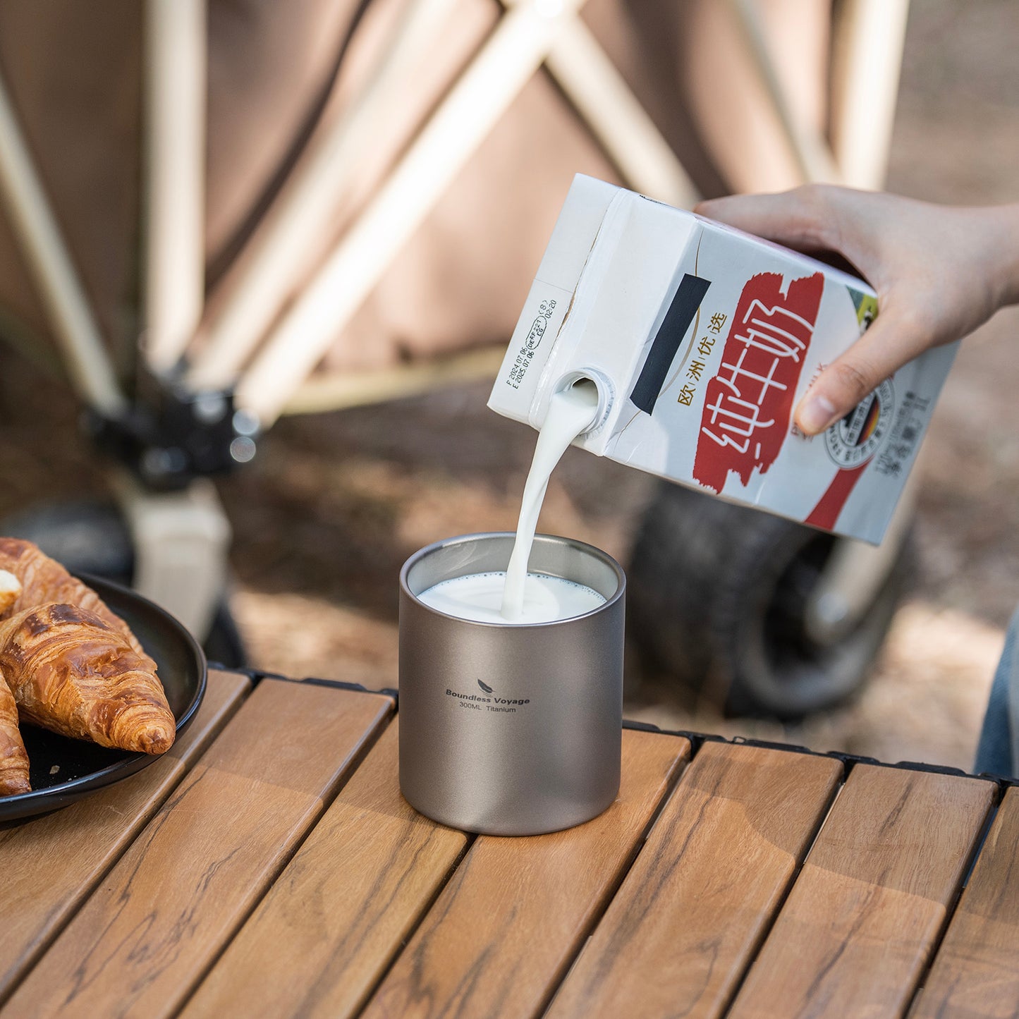 Boundless Voyage Titanium Double-wall Cup with Lid 300ml Insulated Ultralight Camping Mug