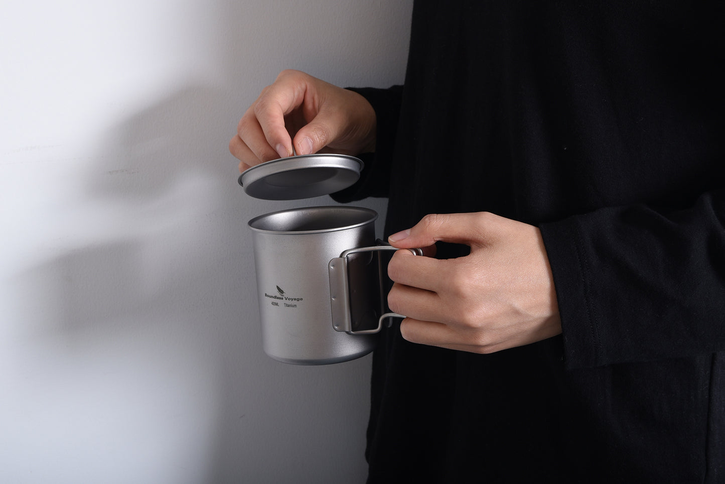 Boundless Voyage Outdoor Titanium Cup 420ml Camping Mug Foldable Handle Outdoor Hiking Ultralight Portable Water Coffee Tea Cup