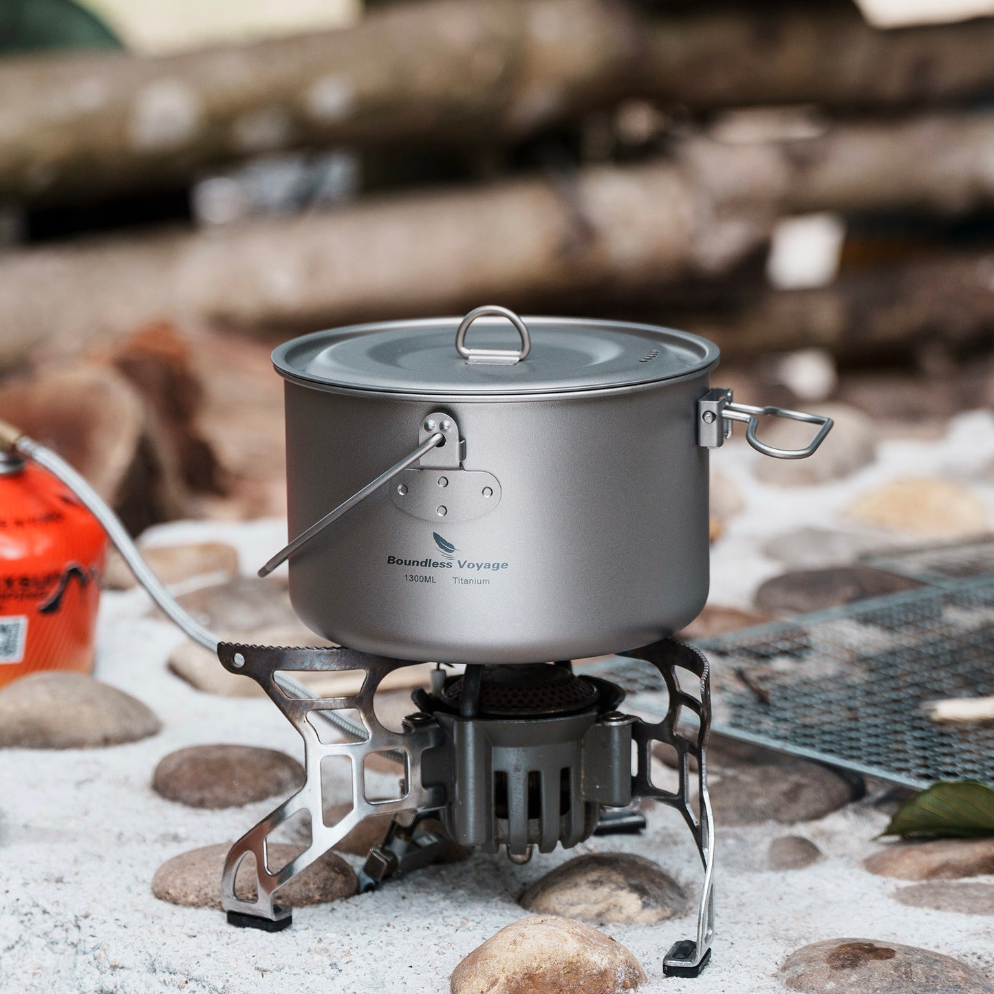 Boundless Voyage 1300ml TA1 Titanium Camping Pot with Lid – Ultralight Folding-Handle Cookware for Hiking, Picnic & Outdoor Soup Cooking