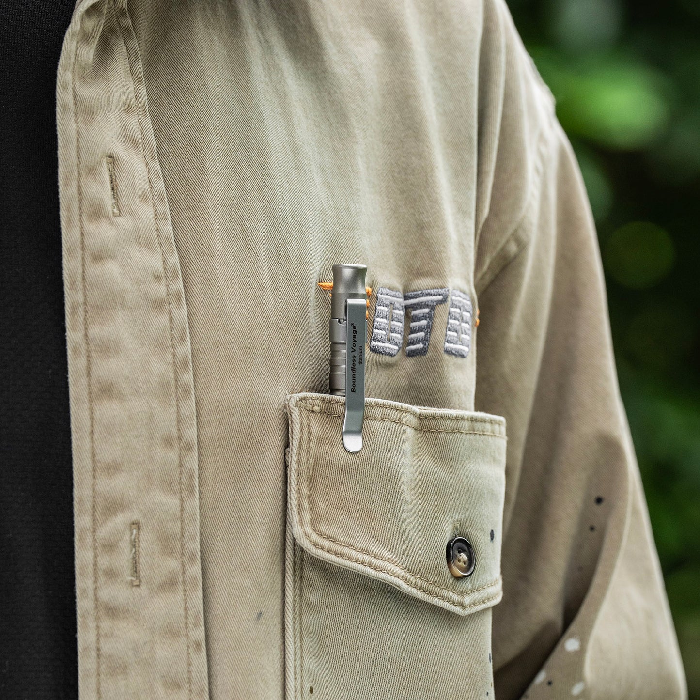 Boundless Voyage Titanium Multifunctional Pen – 3-in-1 Outdoor Emergency Tool with Whistle & Car Window Breaker