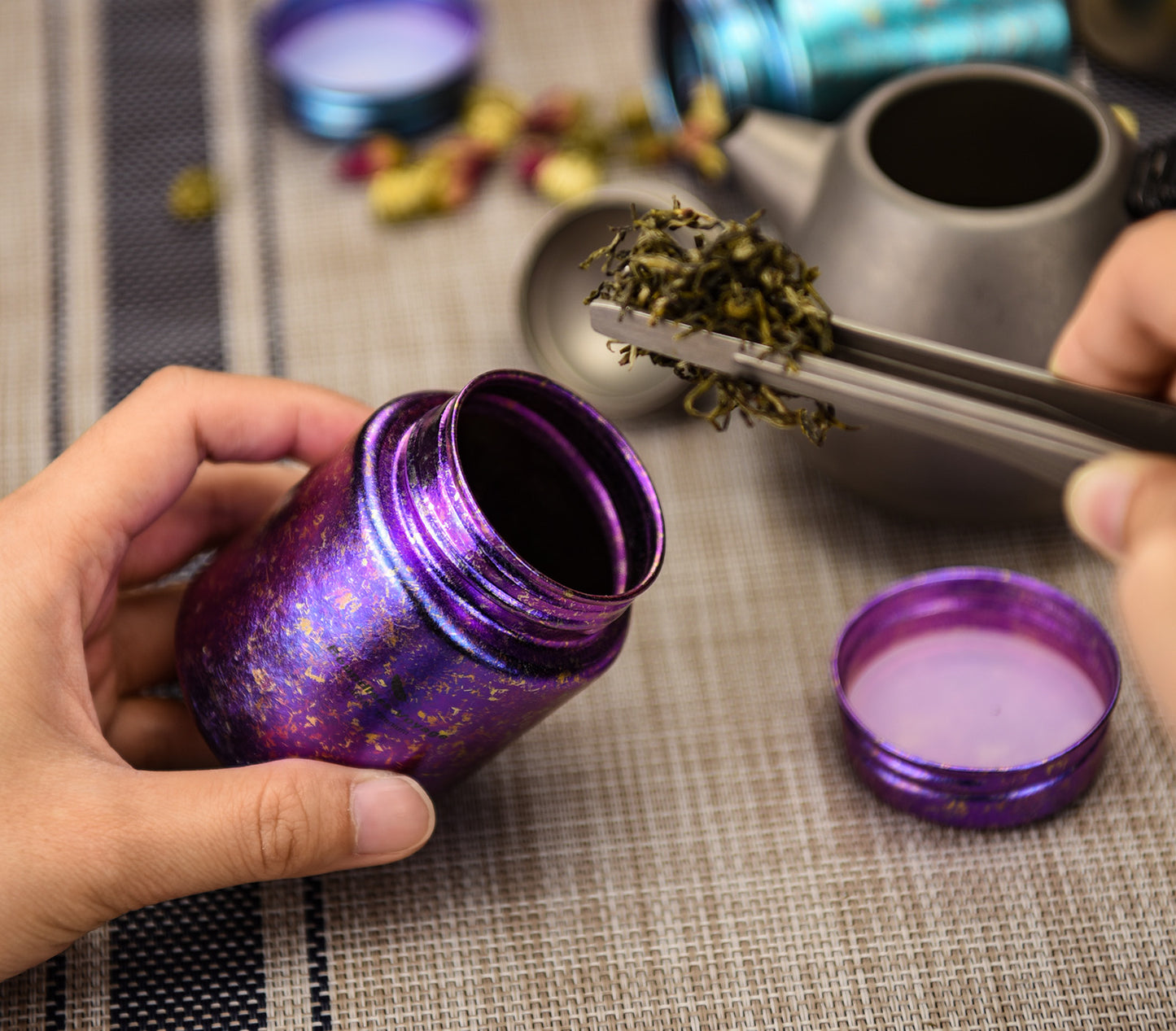 Boundless Voyage Mini Titanium Tea Caddy – Colorful Ice Texture Tea Canister for Loose Leaf Tea, Coffee, Spices & Portable Dry Storage