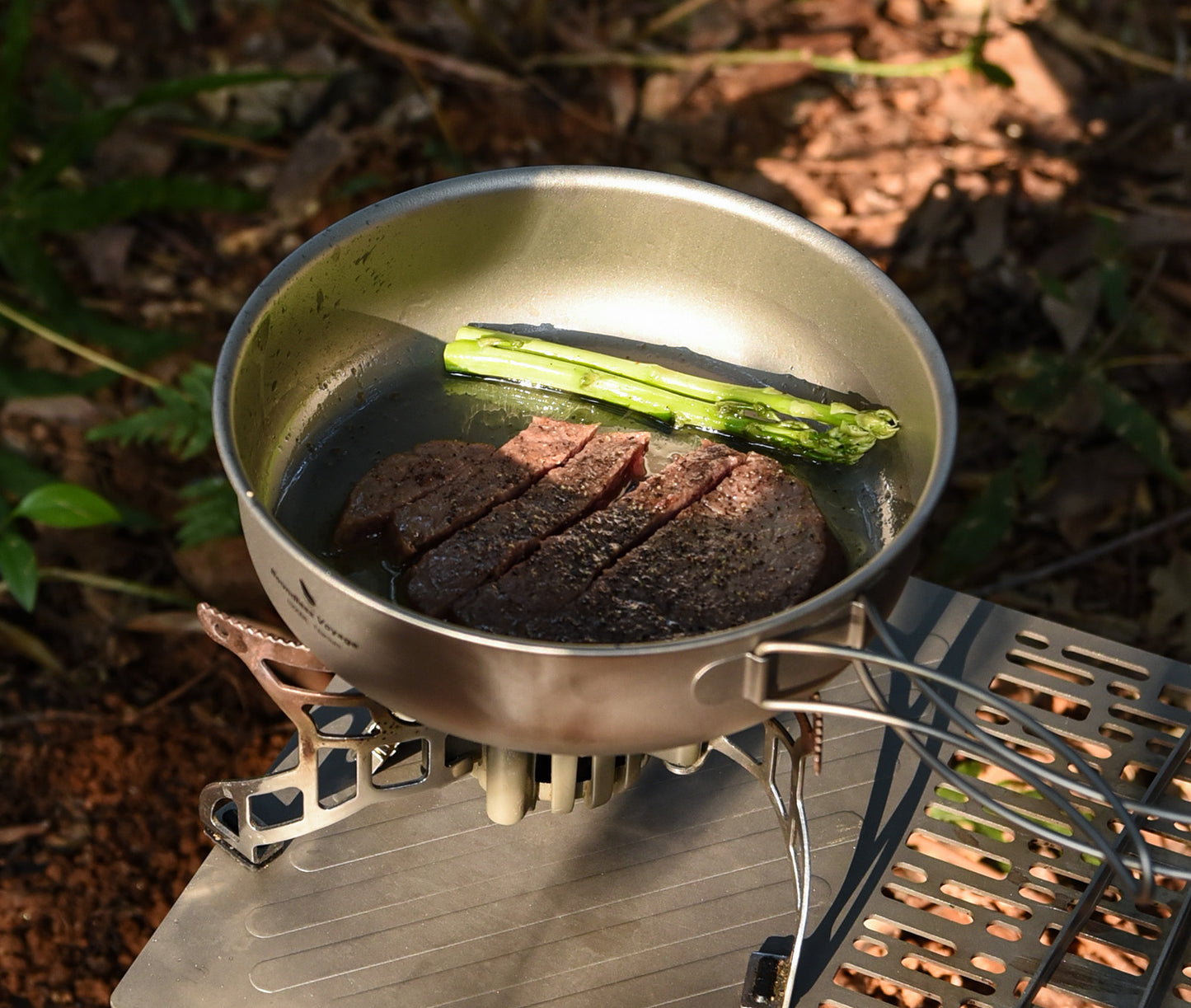 Boundless Voyage Titanium Frying Pan with Folding Handles & Lid – Ultralight Outdoor Camping Skillet & Griddle | Durable, Portable & Eco-Friendly Tableware