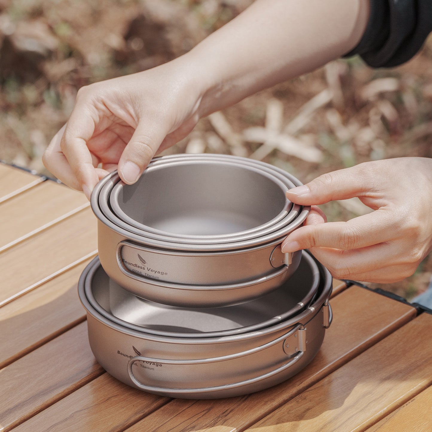 Boundless Voyage Titanium Bowls Dishes Set with Folding Handle Outdoor Camping Portable Plates Saucers Tableware 5-piece Set 350 500 600 700 800 ml