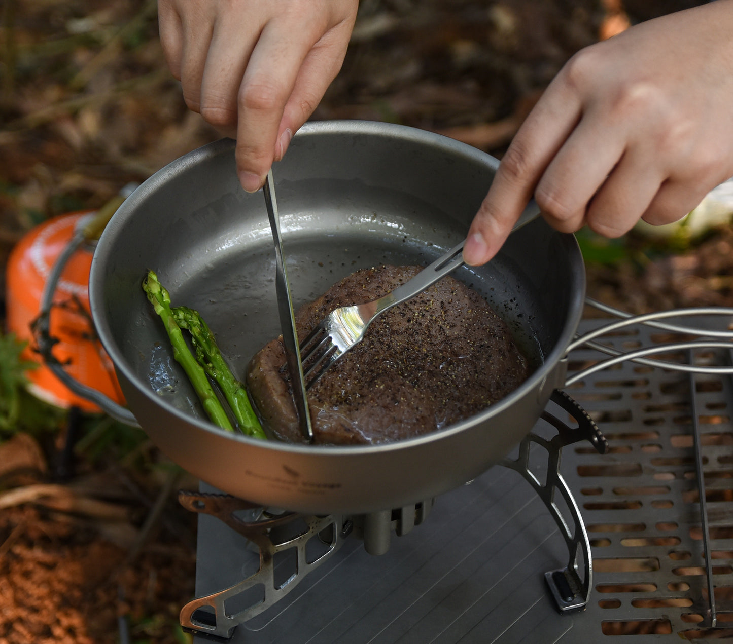 Boundless Voyage Titanium Frying Pan with Folding Handles & Lid – Ultralight Outdoor Camping Skillet & Griddle | Durable, Portable & Eco-Friendly Tableware