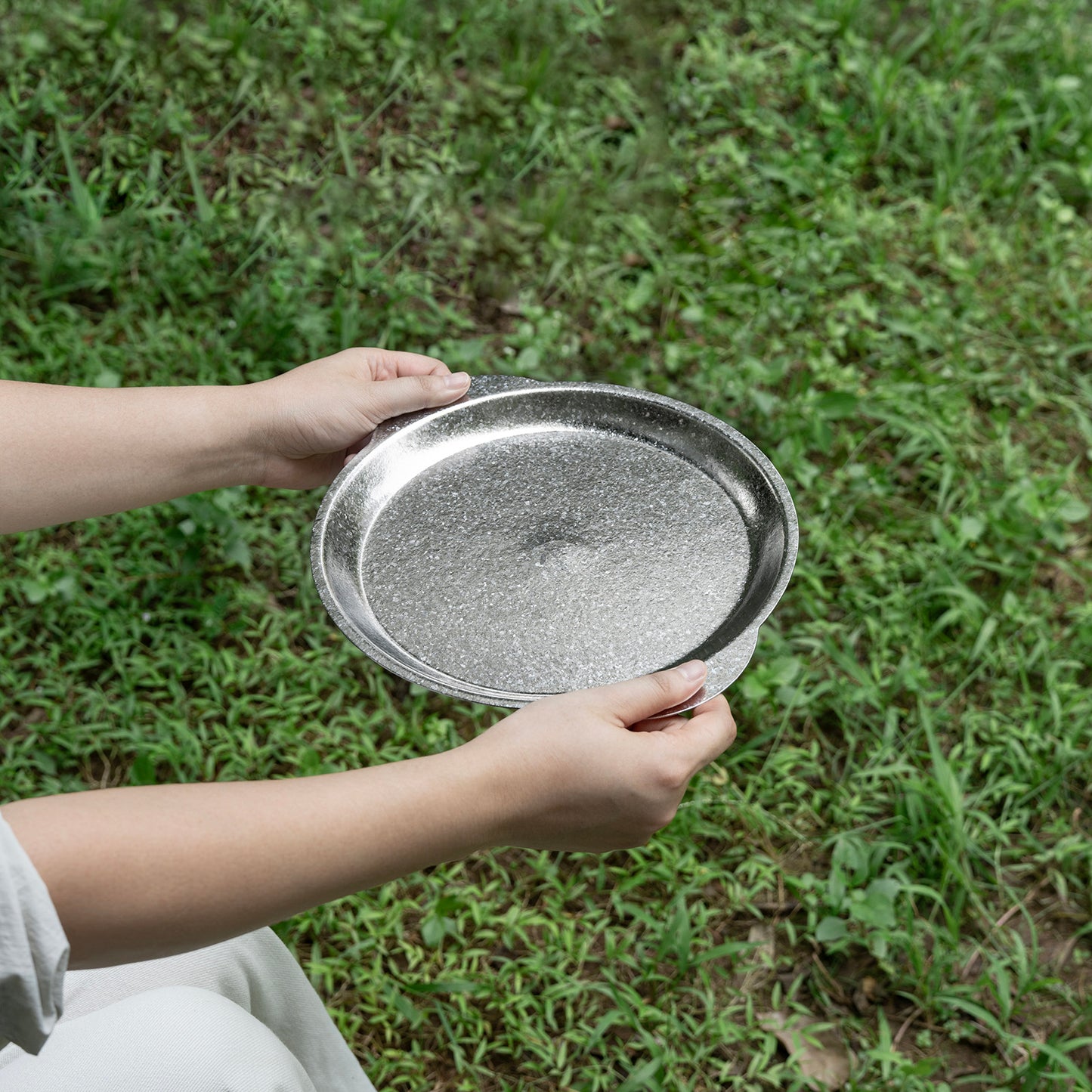 Boundless Voyage 27.3cm Titanium Camping Plate with Handles – Lightweight Stackable Dinner & Serving Plate for Outdoor, Picnic & Travel