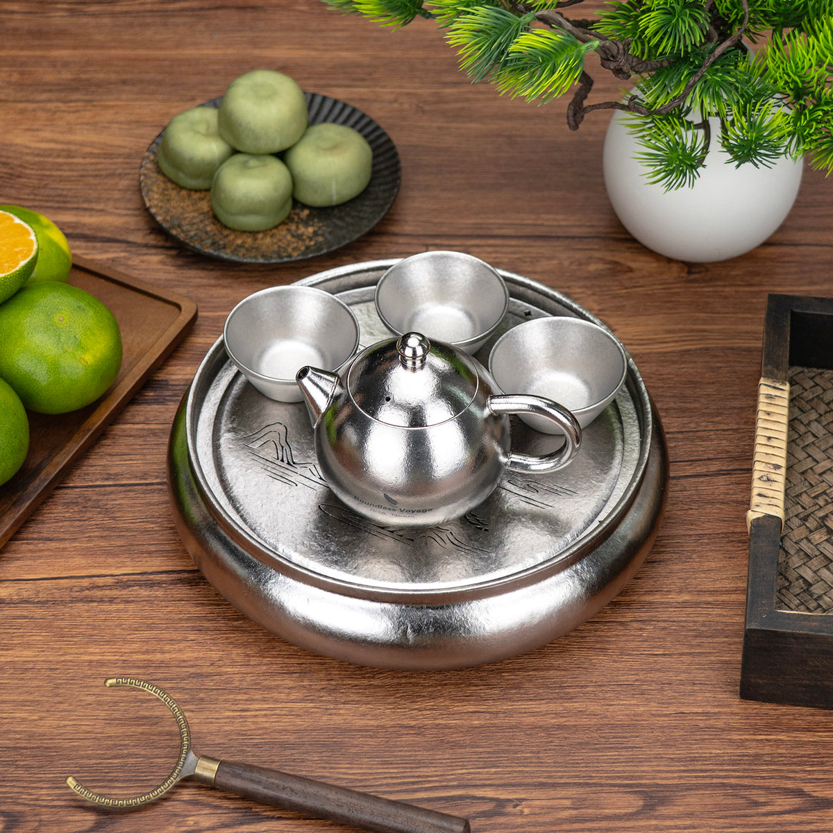 Boundless Voyage Pure Titanium Gongfu Tea Tray – Round Chinese Tea Tray with Crane & Landscape Drainage, 1300ml Water Collection Base