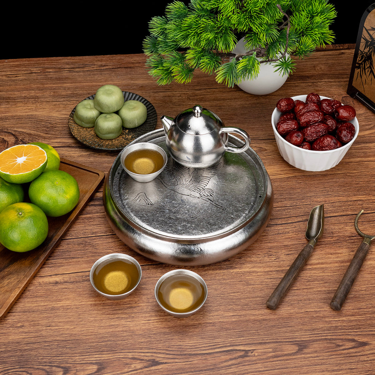 Boundless Voyage Pure Titanium Gongfu Tea Tray – Round Chinese Tea Tray with Crane & Landscape Drainage, 1300ml Water Collection Base