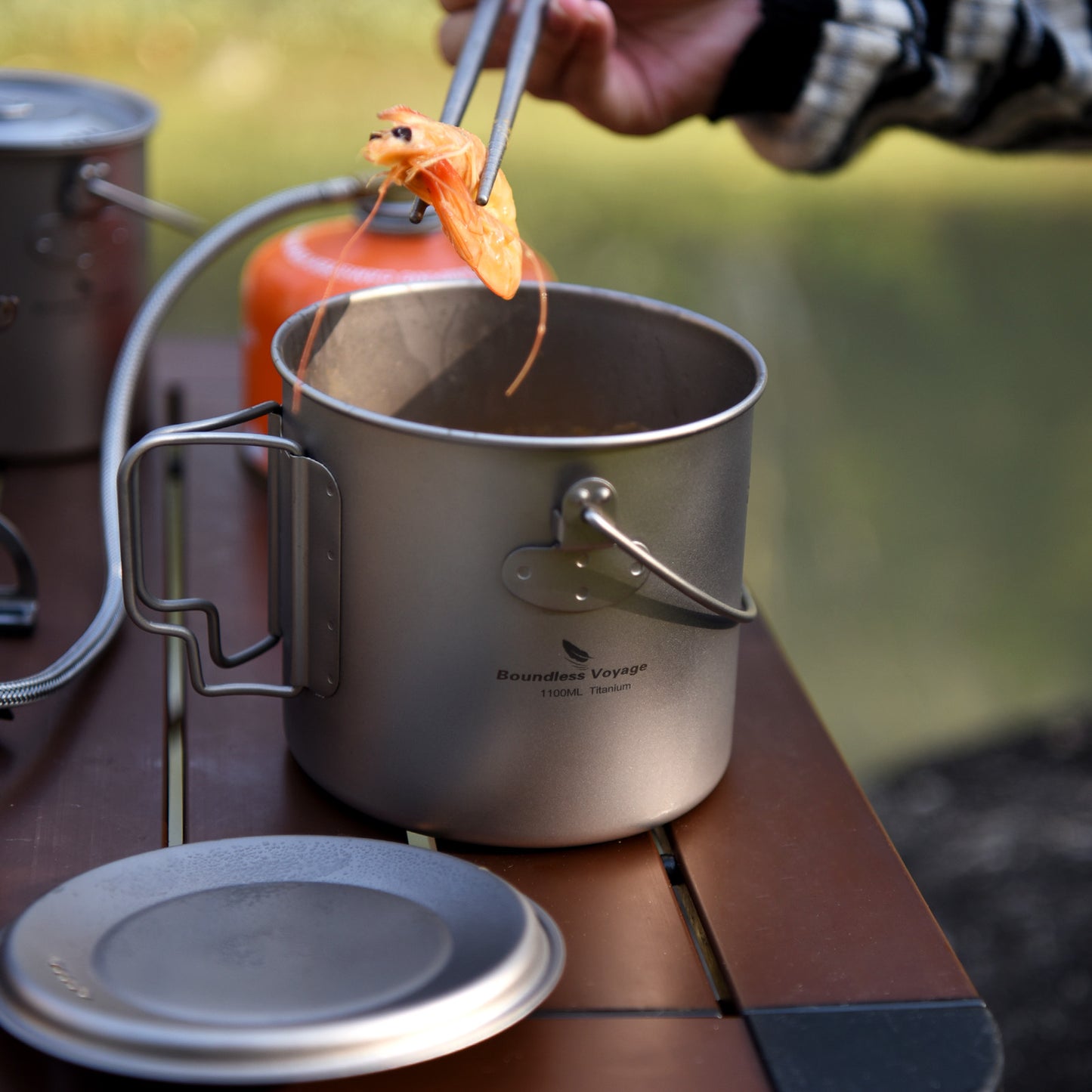 Boundless Voyage Outdoor Titanium Mug Hanging Cup 1100ml+lid Camping Pot with Lid Foldable Handle Outdoor Hiking Ultralight Portable Water Cup